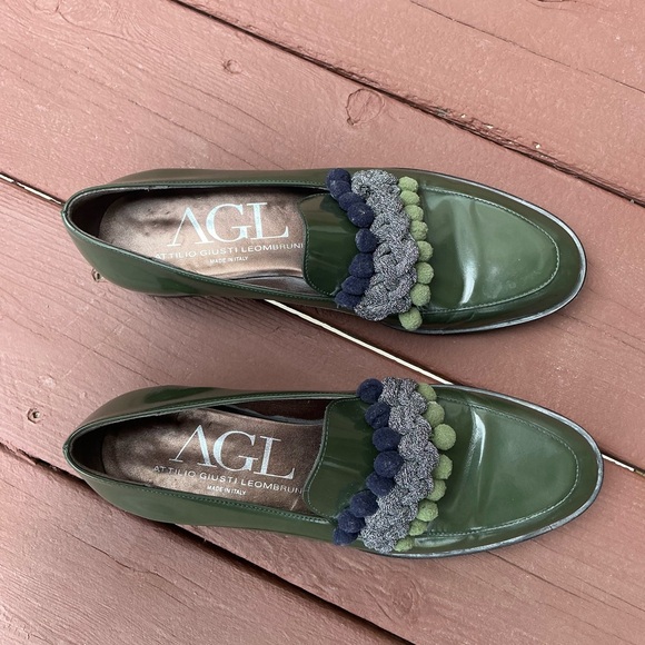 AGL Green Patent Leather Loafers with Fringe Detail - Picture 2 of 6